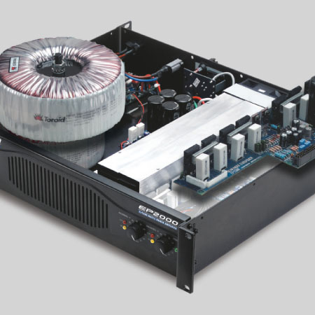 Power Amp Behringer EP4000